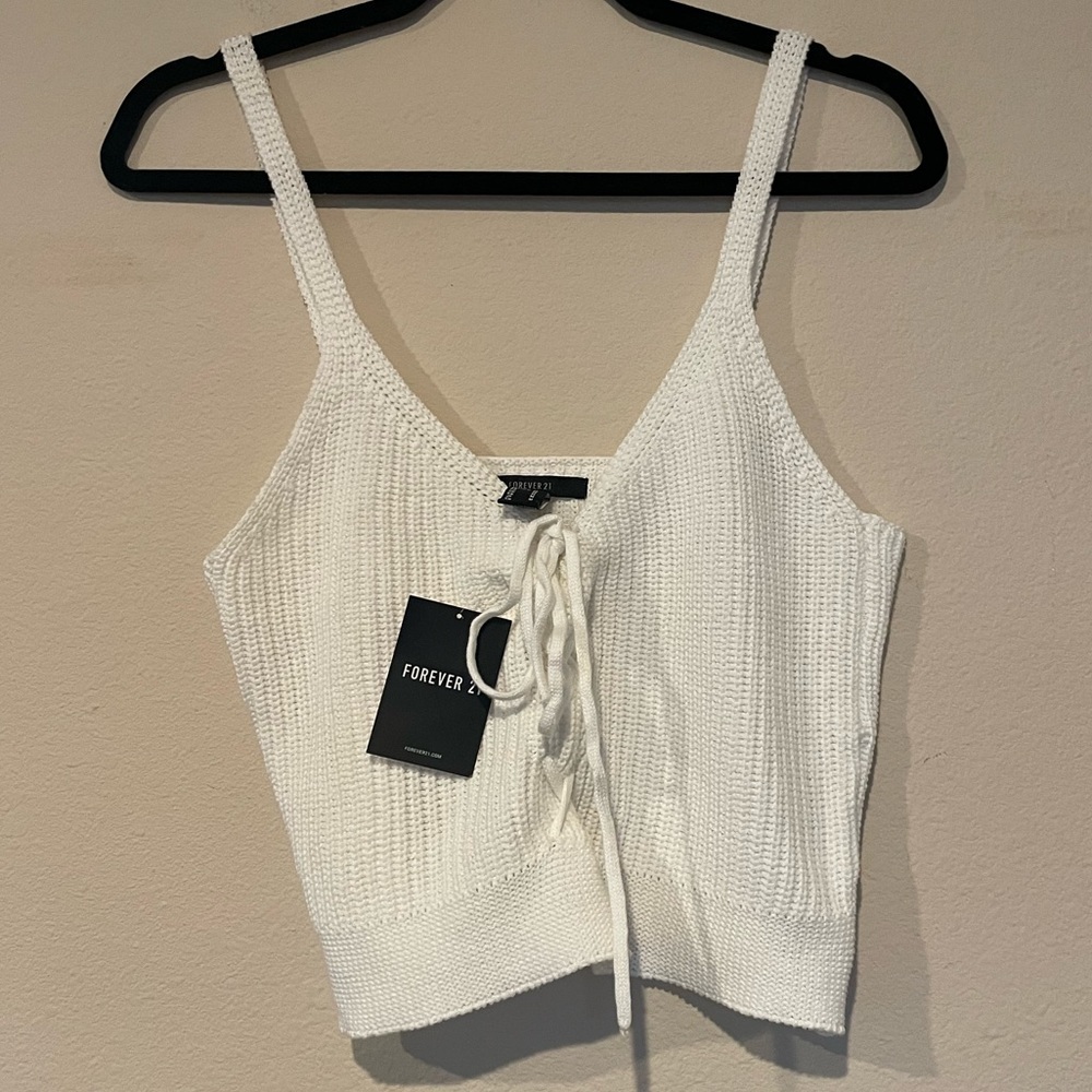 CLOSING SALE! New Forever 21 White Top M